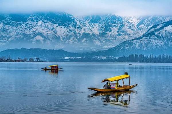 Kashmir Holiday Package